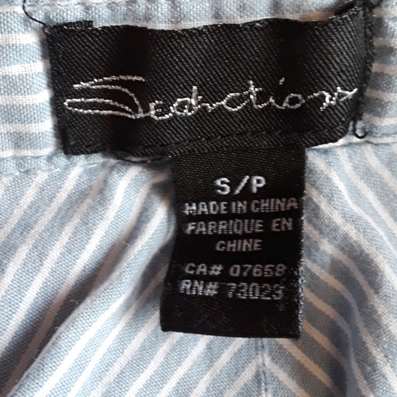 🔥HOT DEAL🔥New Seductions button up striped blouse - Picture 6 of 6